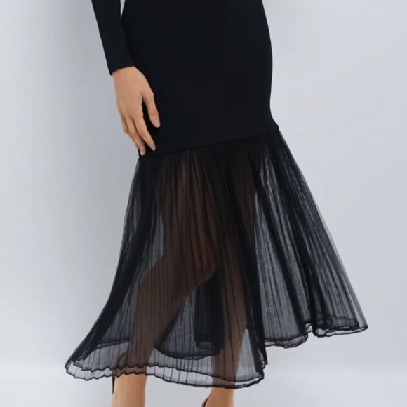 Black Knit Gwendolyn Maxi Dress Size Small - Picture 1 of 3
